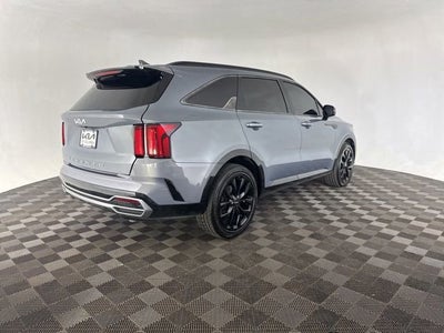 2022 Kia Sorento SX