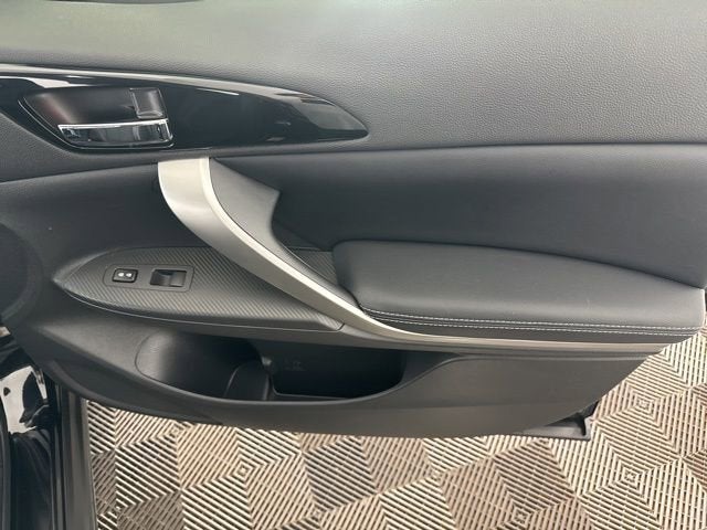 2022 Mitsubishi Eclipse Cross SE