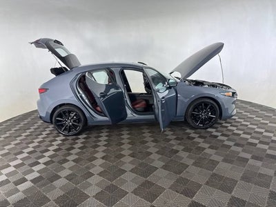 2023 Mazda Mazda3 Hatchback 2.5 S Carbon Edition