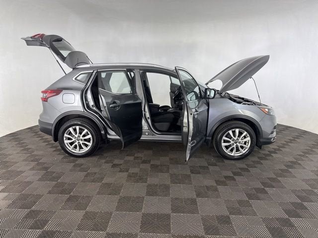 2021 Nissan Rogue Sport SV