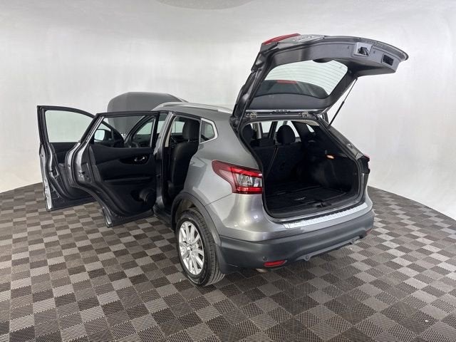 2021 Nissan Rogue Sport SV