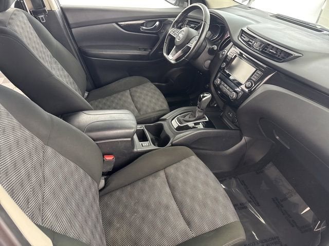 2021 Nissan Rogue Sport SV