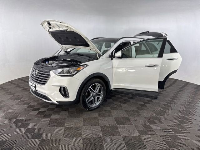 2017 Hyundai Santa Fe SE Ultimate