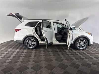 2017 Hyundai Santa Fe SE Ultimate