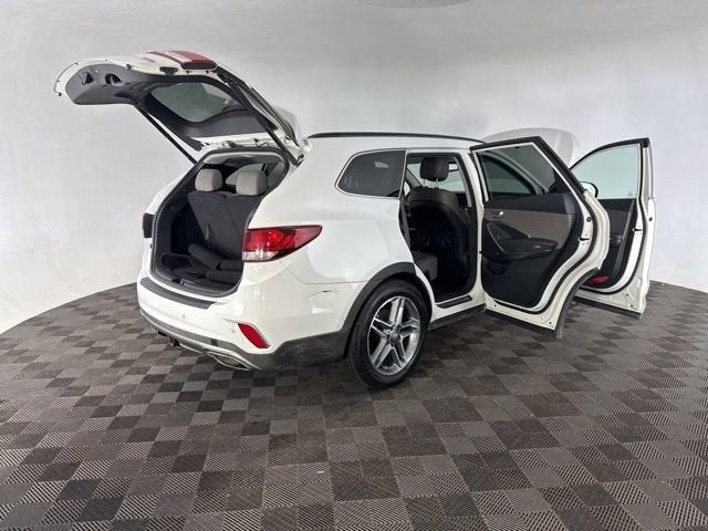 2017 Hyundai Santa Fe SE Ultimate