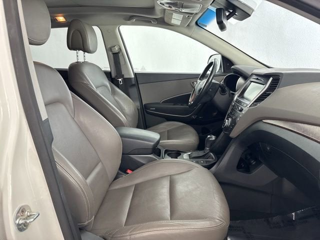 2017 Hyundai Santa Fe SE Ultimate