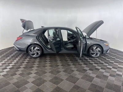 2024 Hyundai Elantra Hybrid Limited