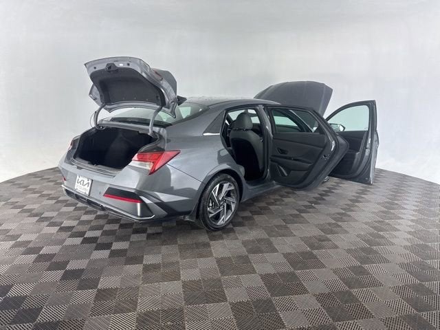 2024 Hyundai Elantra Hybrid Limited