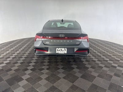 2024 Hyundai Elantra Hybrid Limited