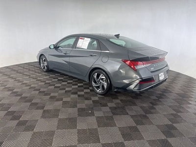 2024 Hyundai Elantra Hybrid Limited