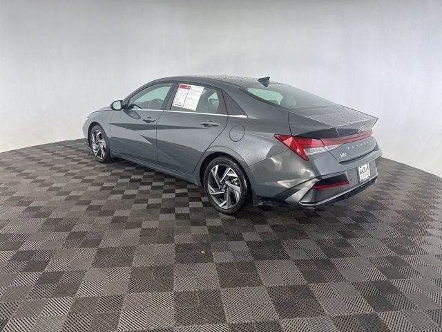 2024 Hyundai Elantra Hybrid Limited