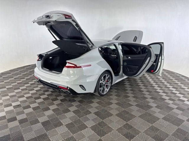 2019 Kia Stinger GT2