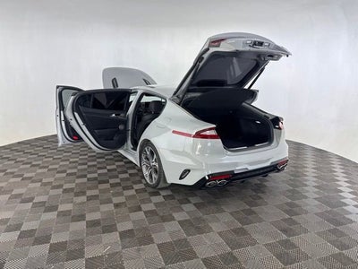 2019 Kia Stinger GT2
