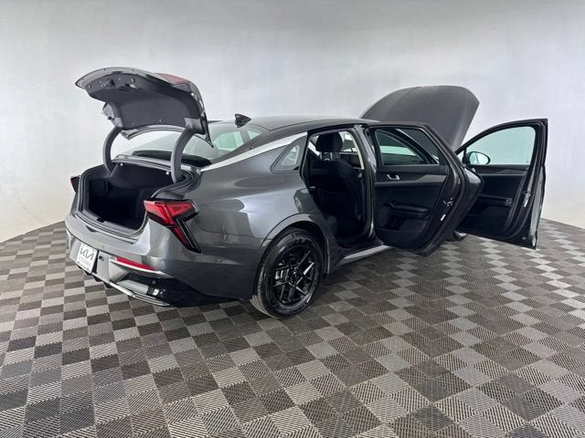 2026 Kia K5 LXS