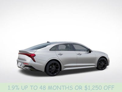 2026 Kia K5 GT-Line