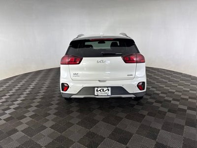 2022 Kia Niro LXS SE