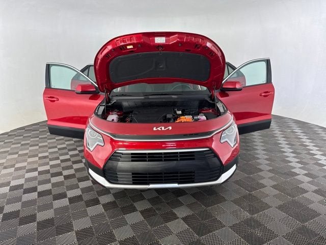 2025 Kia Niro LX