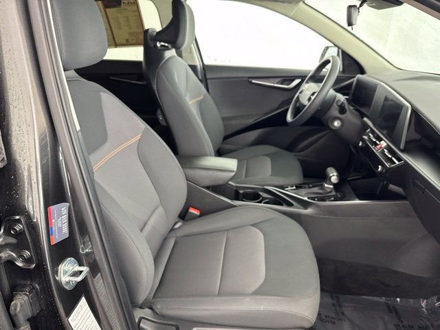 2025 Kia Niro LX