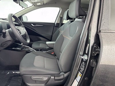 2025 Kia Niro LX