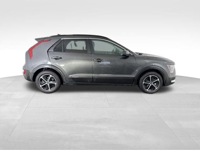 2025 Kia Niro LX
