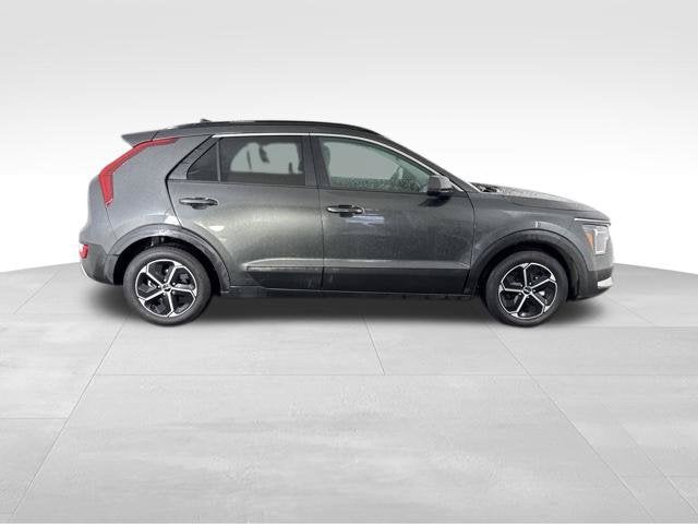 2025 Kia Niro LX