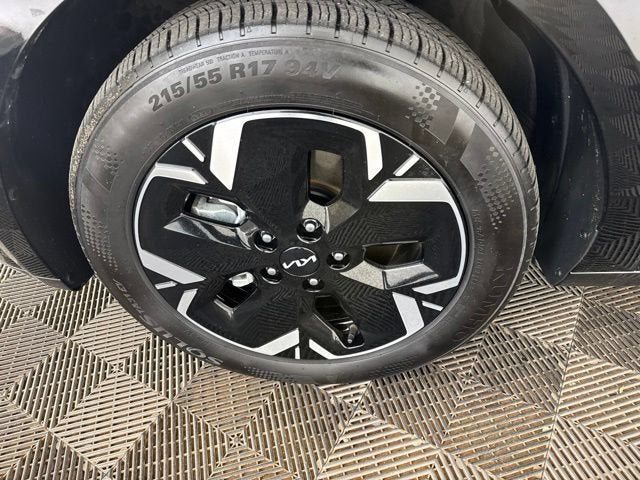 2023 Kia Niro EV Wind