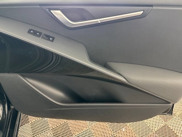 2024 Kia Niro EX