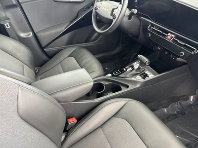 2024 Kia Niro EX