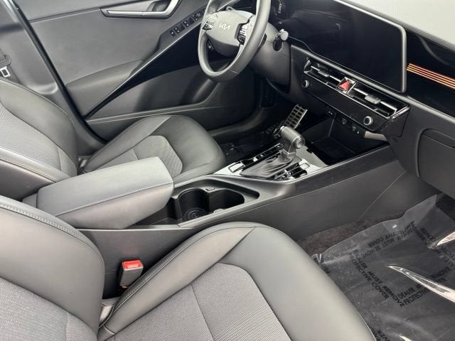 2025 Kia Niro EX Touring