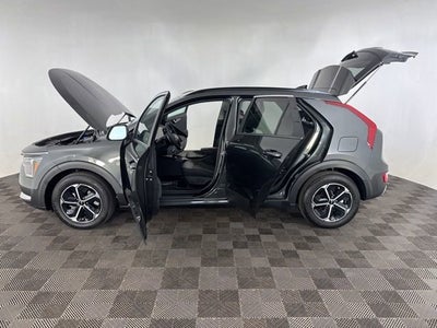 2025 Kia Niro EX
