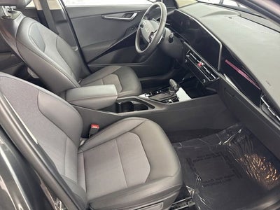 2025 Kia Niro EX