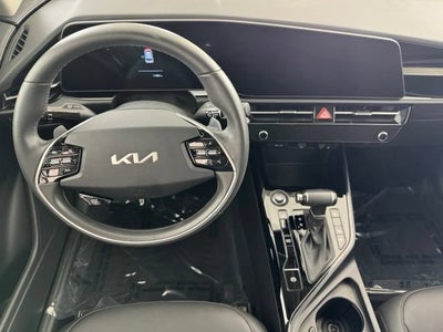 2025 Kia Niro EX