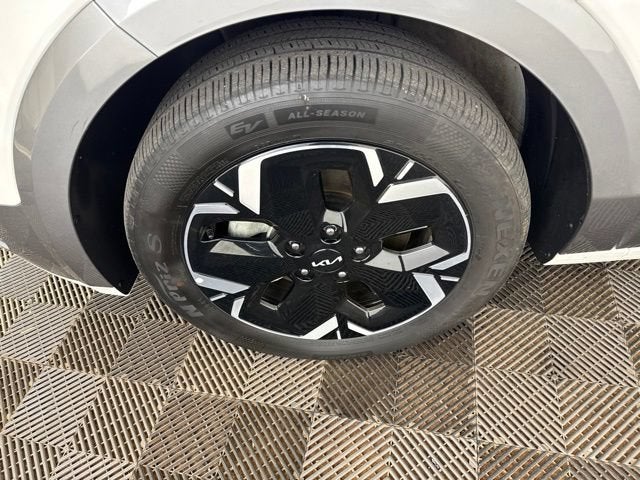 2023 Kia Niro EV Wave