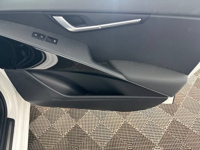 2023 Kia Niro EV Wave