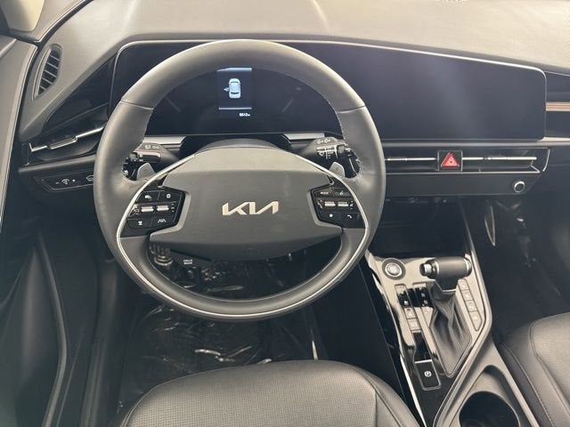 2025 Kia Niro SX