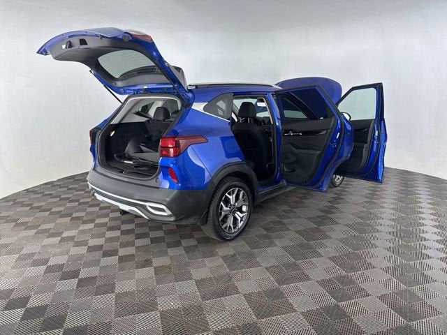 2022 Kia Seltos EX