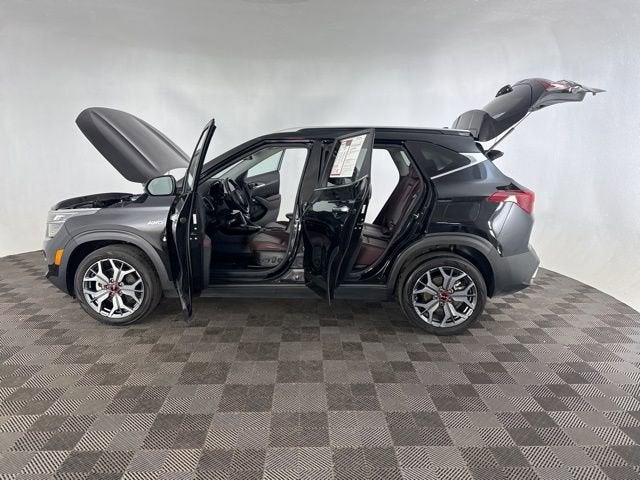 2023 Kia Seltos SX
