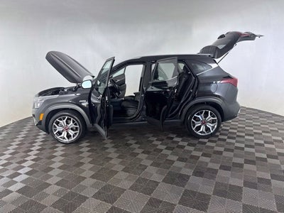 2021 Kia Seltos S