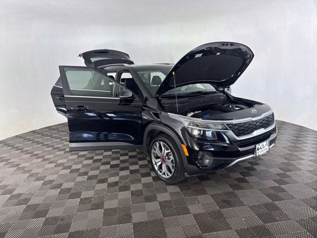 2021 Kia Seltos S
