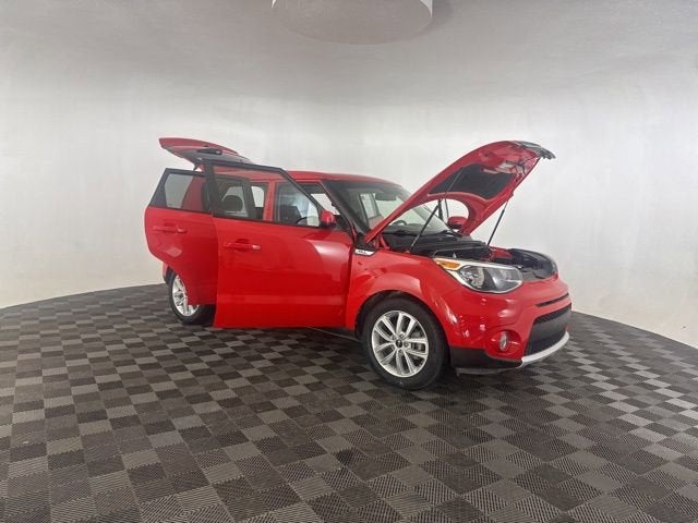 2017 Kia Soul +