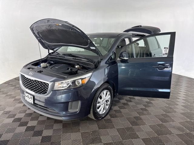 2017 Kia Sedona LX
