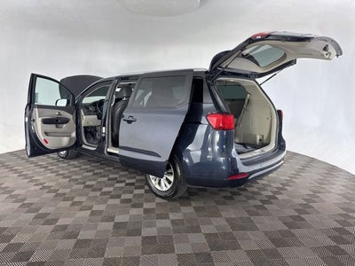 2017 Kia Sedona LX