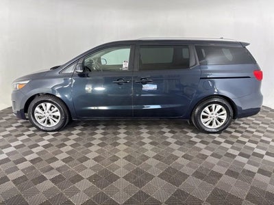 2017 Kia Sedona LX