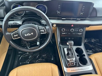 2023 Kia Carnival LX