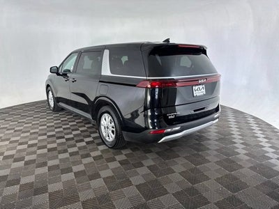 2023 Kia Carnival LX