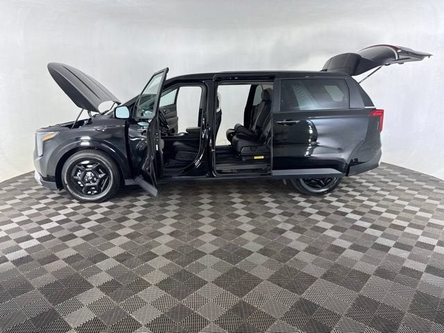 2025 Kia Carnival LXS