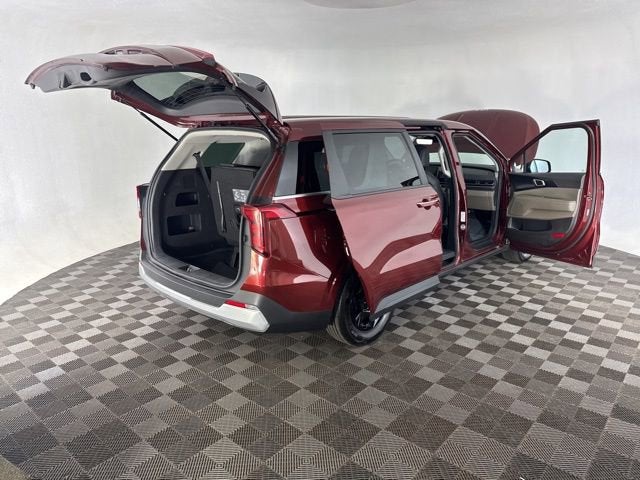 2025 Kia Carnival LXS