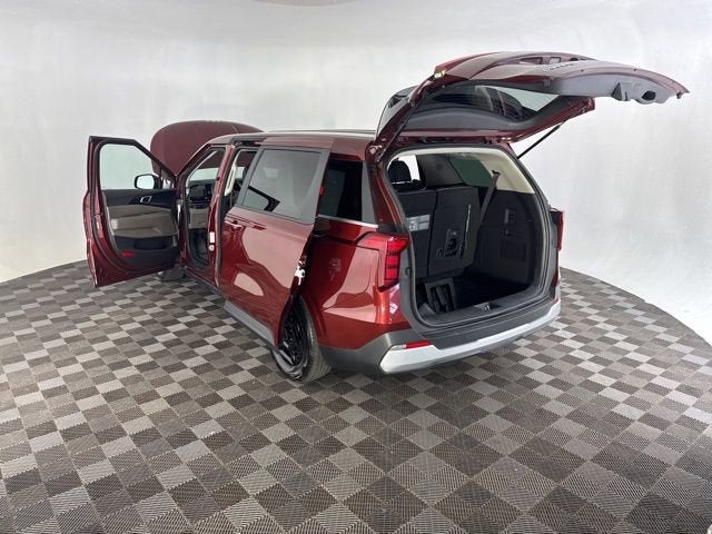 2025 Kia Carnival LXS
