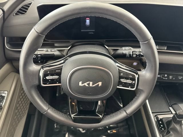 2025 Kia Carnival EX