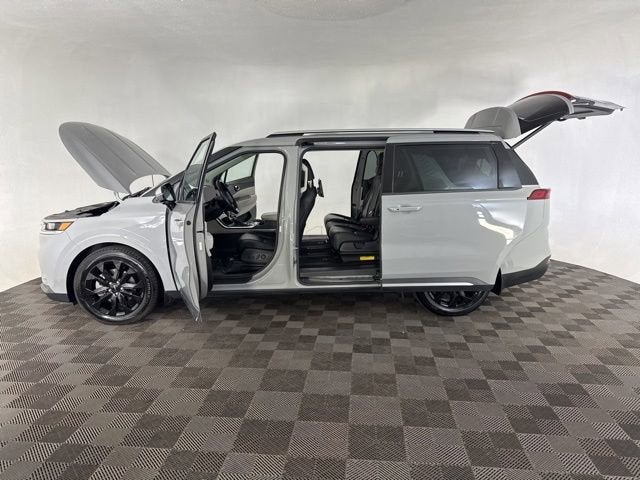 2023 Kia Carnival SX Prestige
